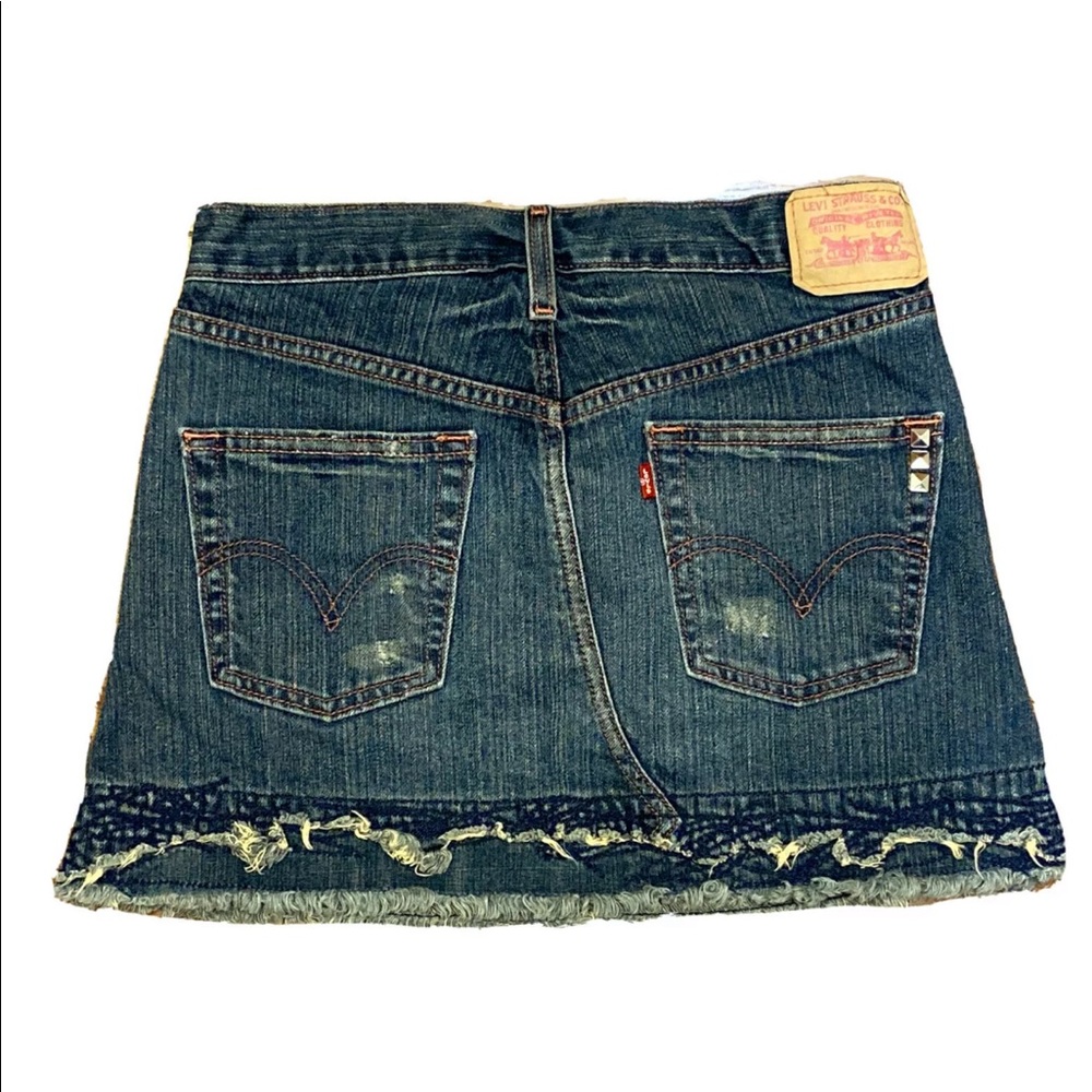 Levi’s Ltd Edition Denim Skirt Embellished Sz 1 - Picture 2 of 10